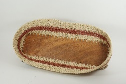 Canasta ovalada con base de madera natural línea marrón